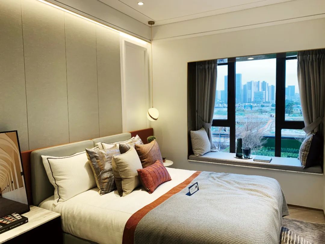 智能家居的主人房布置