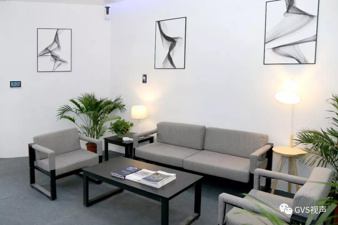 靈動系列智能觸摸面板V50